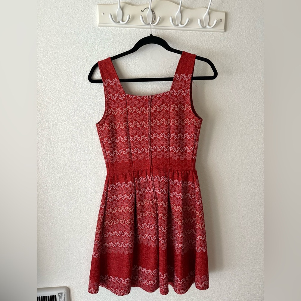 Francesca's Collections Rust Colored Dress - Picture 2 of 3